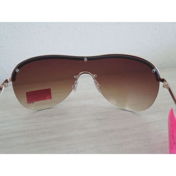 Betsey Johnson BJ442125 Women's Gold Frame/Tortoise Sunglasses - Picture 2 of 12